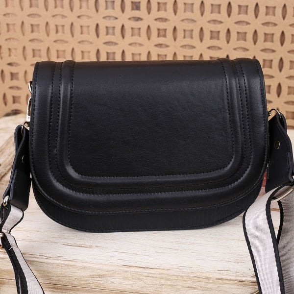 Siyah Çapraz Çanta