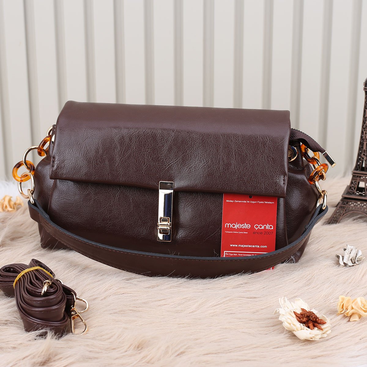 Motto Üç Gözlü Kahverengi Yandan Asmalı Çanta