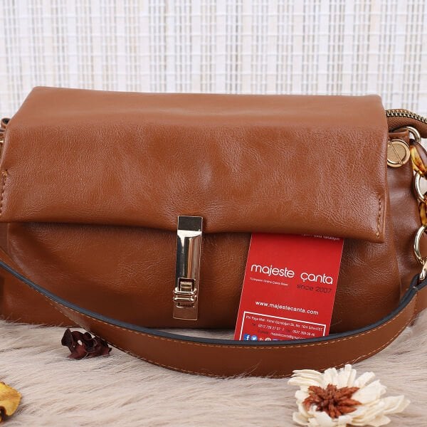 Motto Üç Gözlü Taba Hem Omuz Hem Yandan Asmalı Çanta