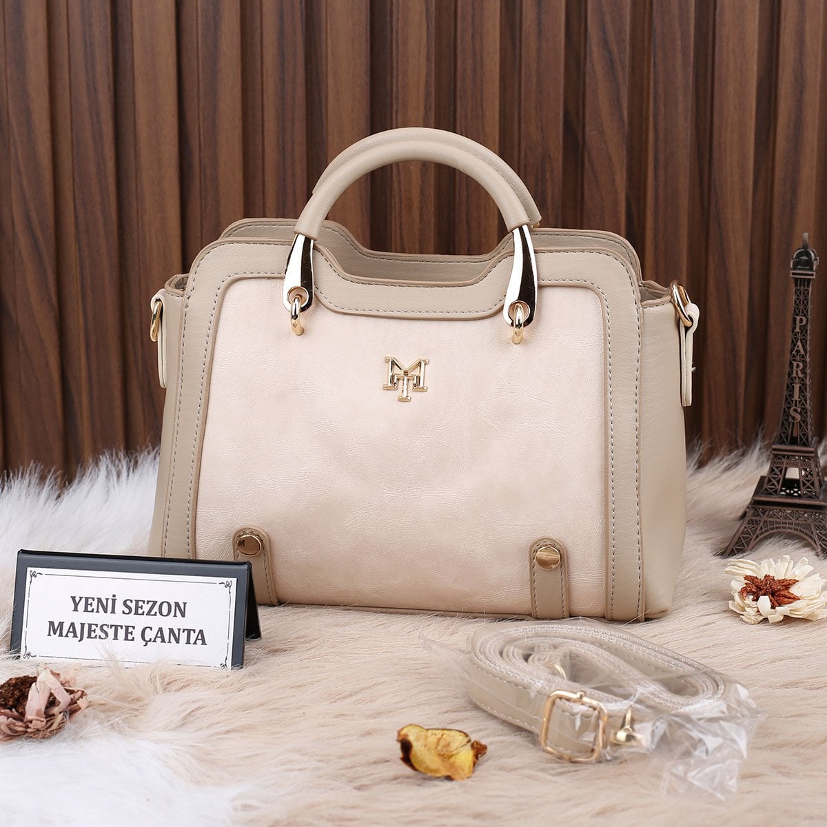 Motto Bej Elde Tutmalı Kadın Çanta