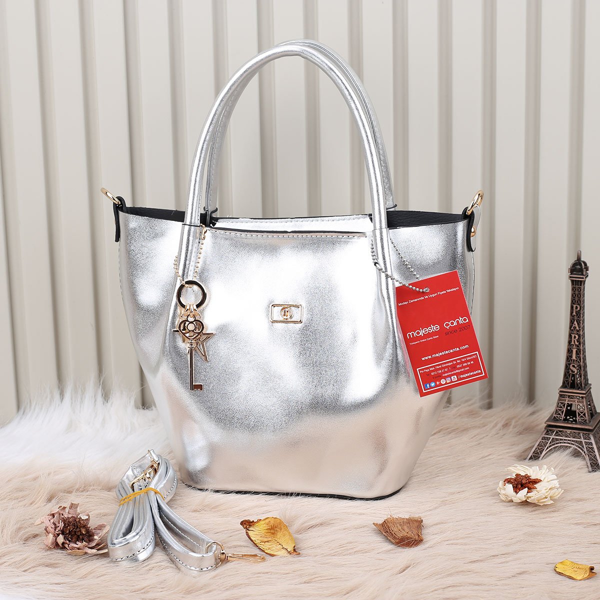Majeste Yeni Sezon Gümüş Çanta
