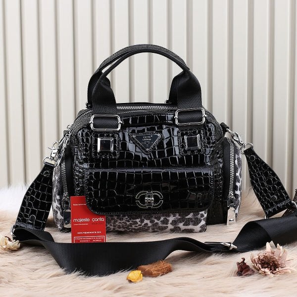 Ççs London Siyah Leopar Desenli Taşlı Kadın Çanta