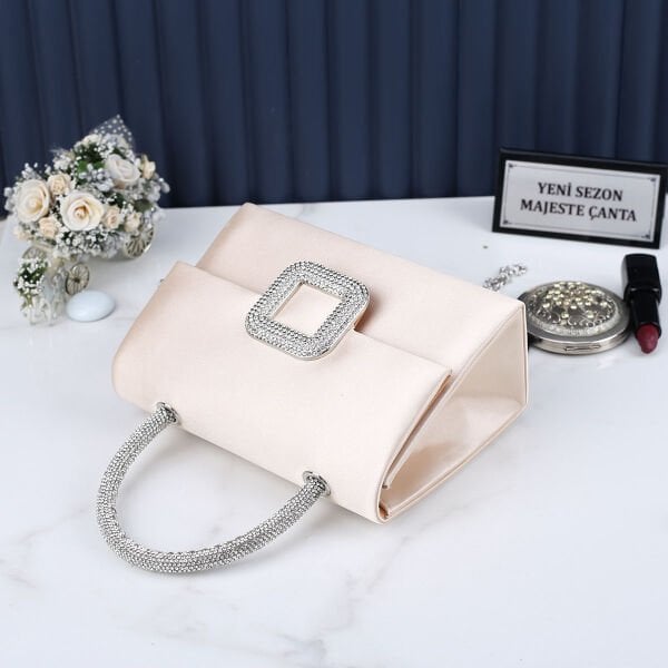 Majeste Yeni Sezon Bej Saten Abiye Çanta