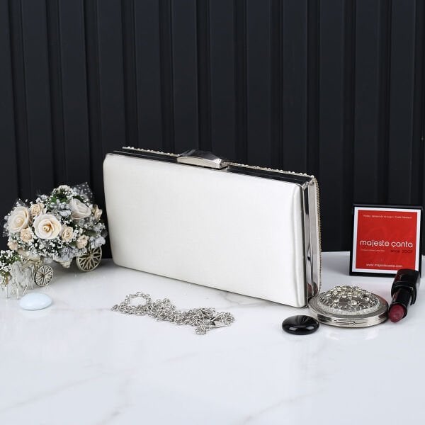 Majeste Yeni Sezon İncili Abiye Çanta