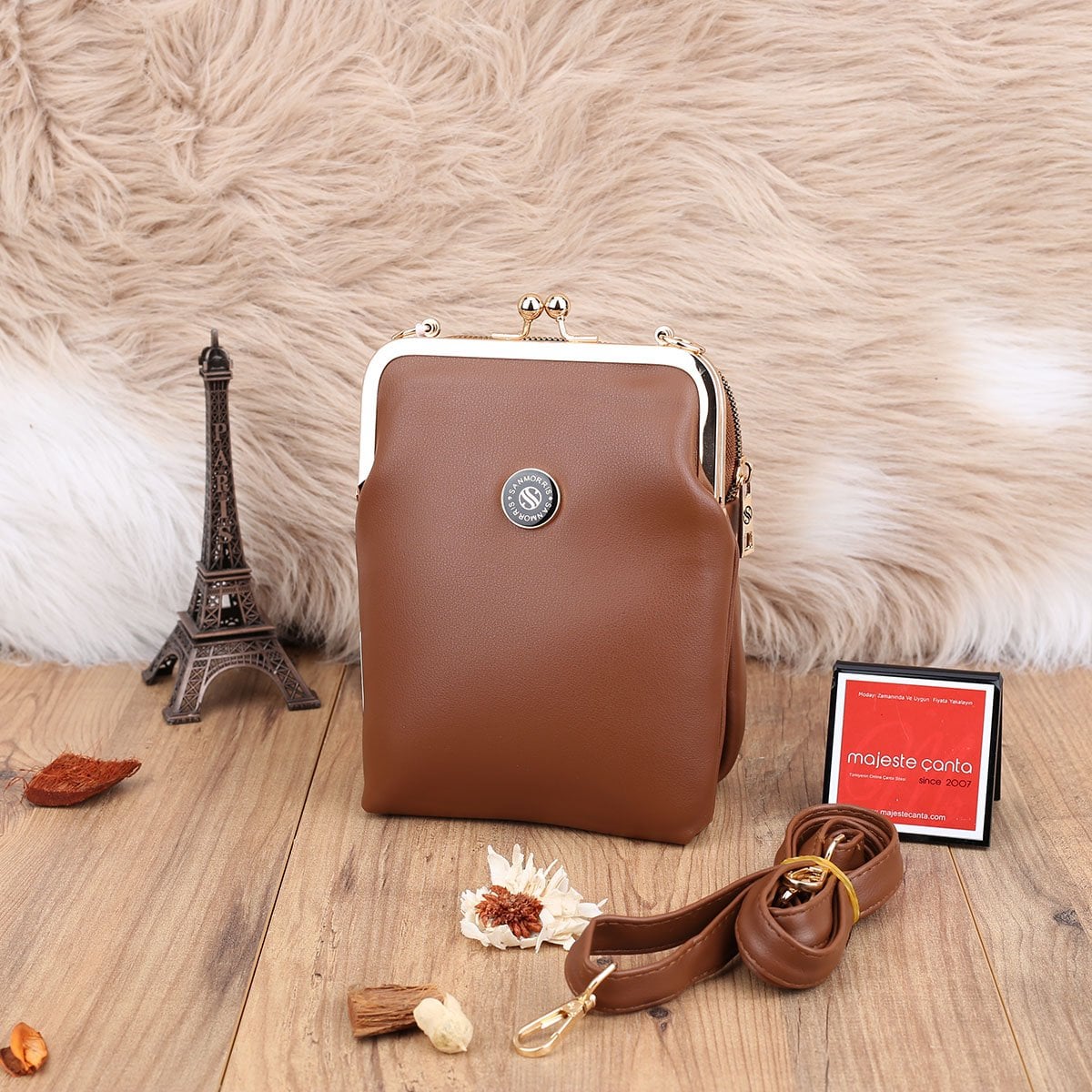 Taba Hem Telefonluk Hem Yandan Asmalı Çanta