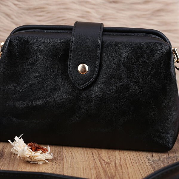 Yeni Sezon Siyah Yandan Asmalı Kadın Çanta