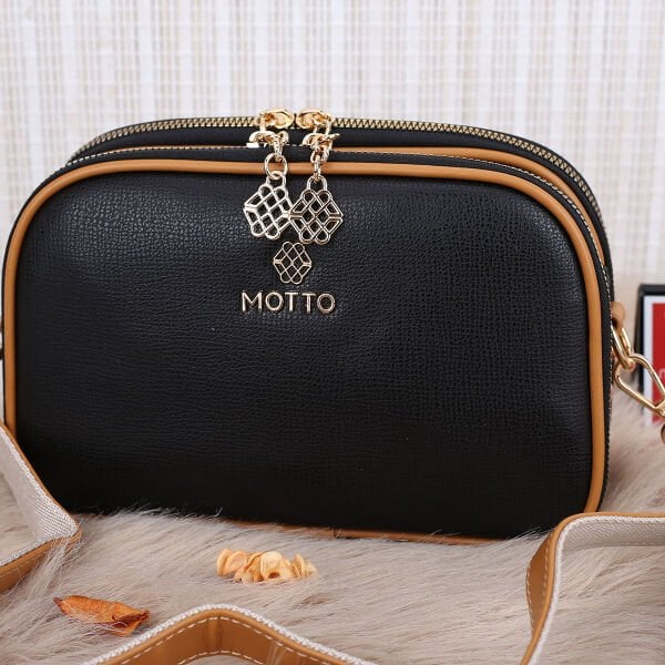 Motto 3 Gözlü Siyah Taba Yandan asmalı Kadın Çanta