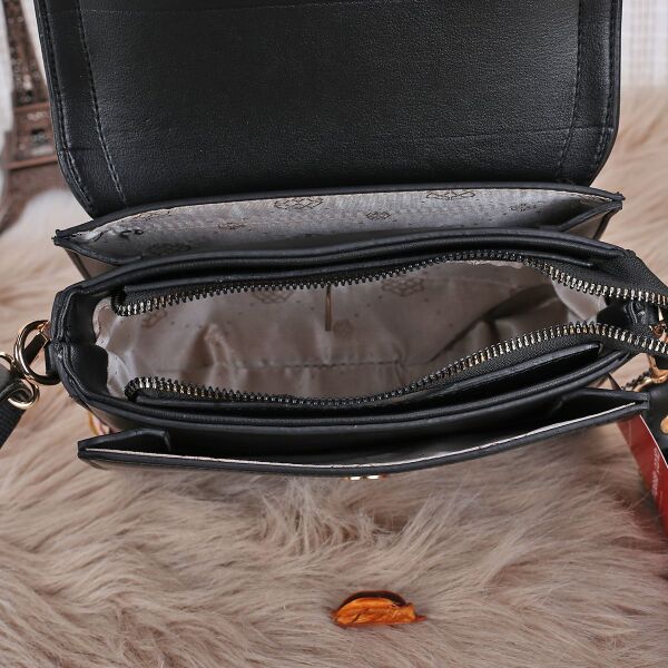 Motto Siyah Yandan asmalı Kadın Çanta