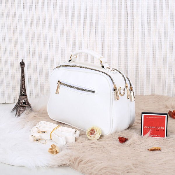 Motto Beyaz Üç Gözlü Kadın Çanta