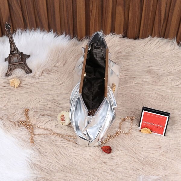 Gümüş Hem Portföy Hem Yandan Asmalı Çanta