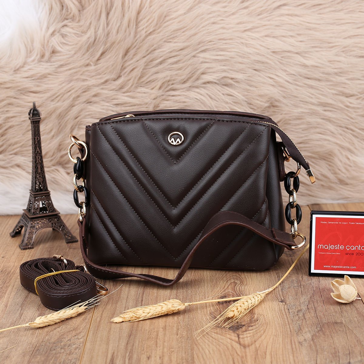 Motto Üç Gözlü Kahverengi Çanta