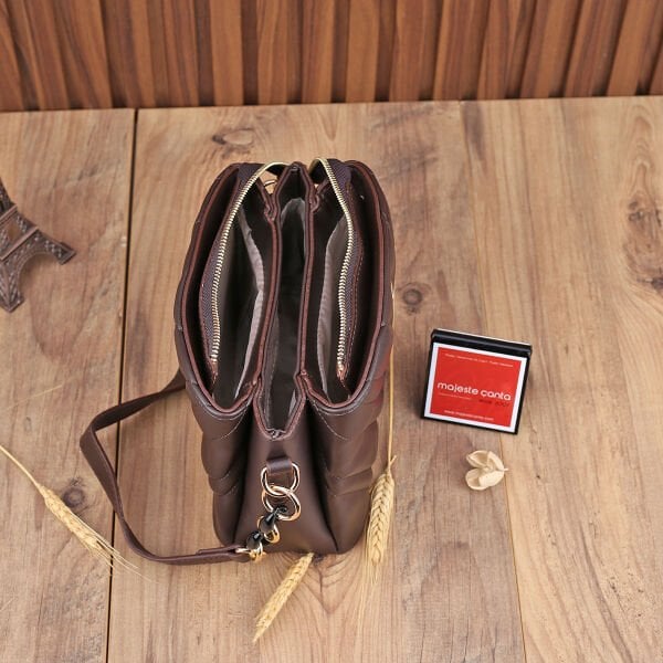 Motto Üç Gözlü Kahverengi Çanta