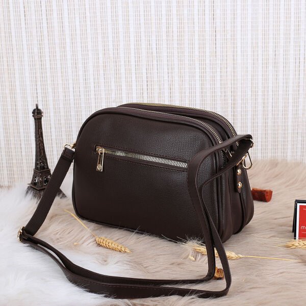 Motto Kahverengi Yandan Asmalı Çanta