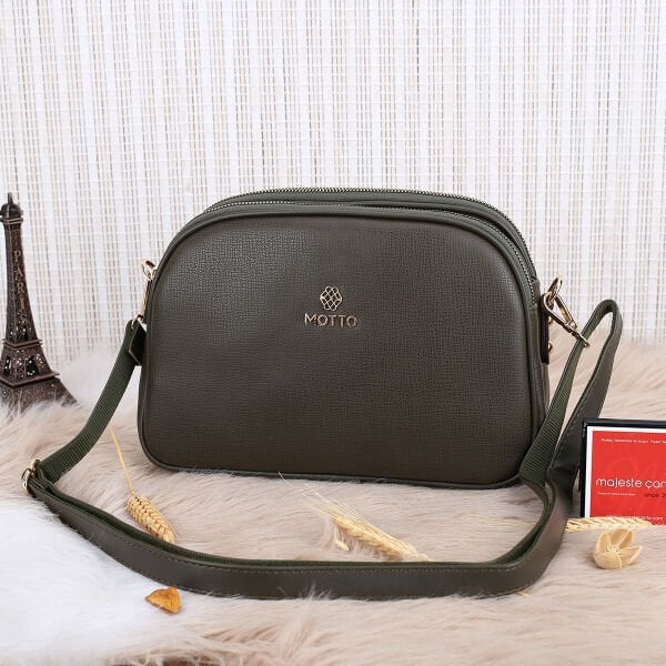 Motto Yeşil Yandan Asmalı Çanta