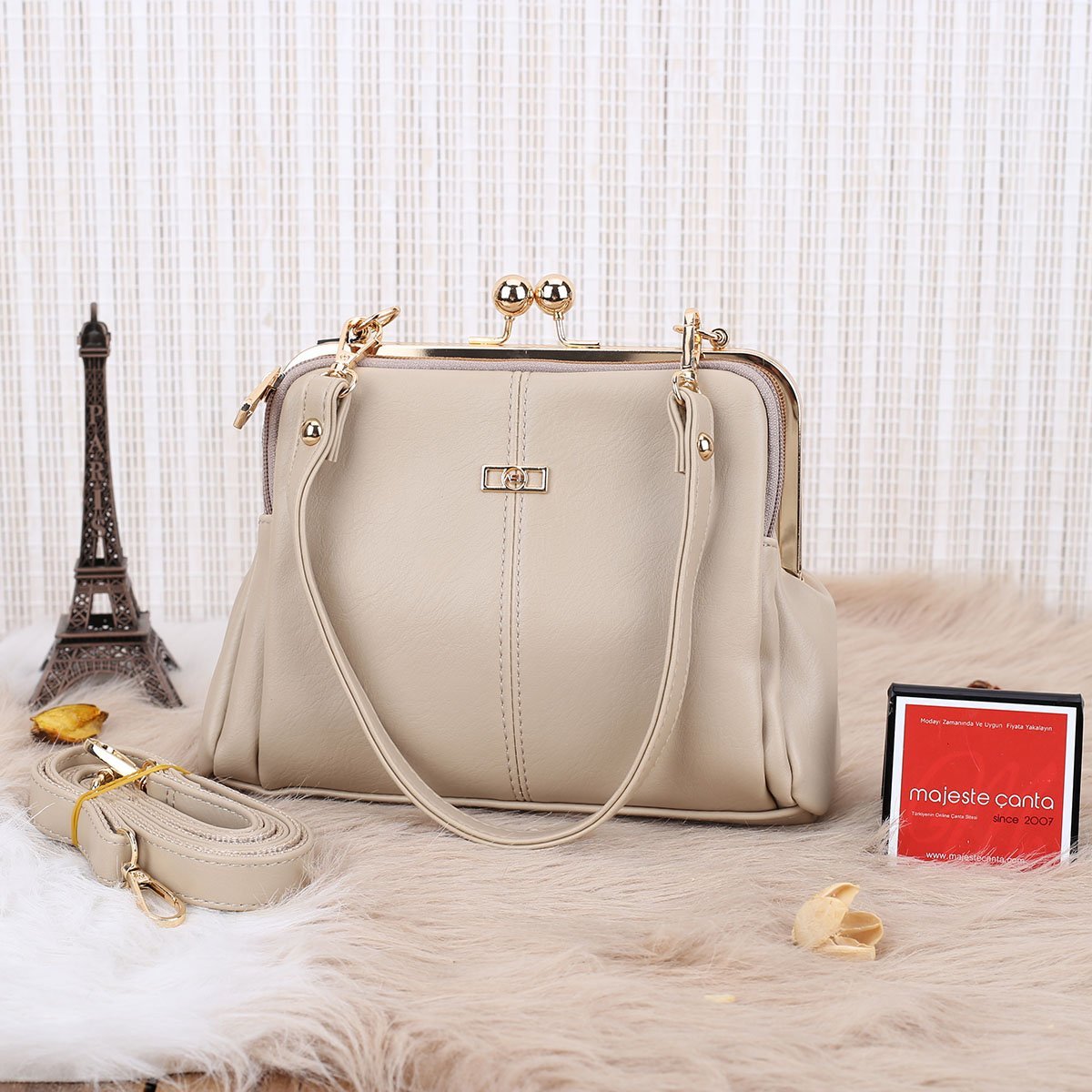 Bej Burslu Üç Gözlü Kadın Çanta
