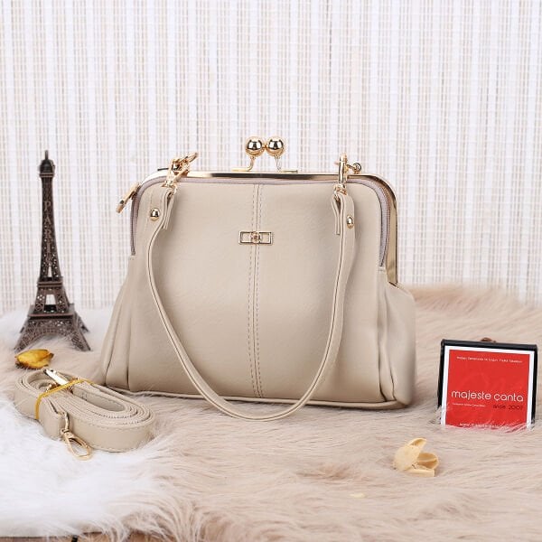 Bej Burslu Üç Gözlü Kadın Çanta