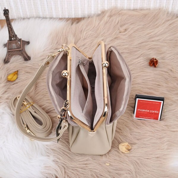 Bej Burslu Üç Gözlü Kadın Çanta