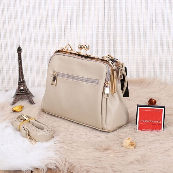 Bej Burslu Üç Gözlü Kadın Çanta