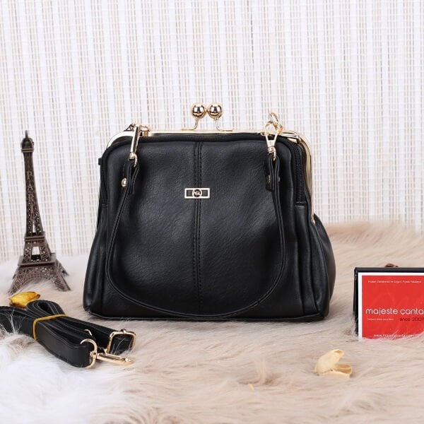 Siyah Burslu Üç Gözlü Kadın Çanta