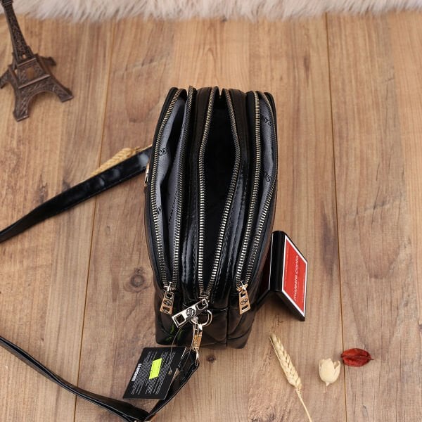 Sanmorris Üç Gözlü Siyah Rugan Yandan Asmalı Çanta