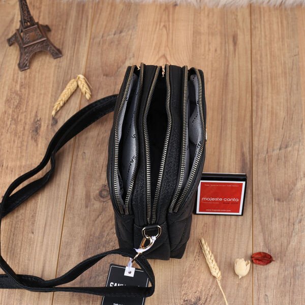 Sanmorris Üç Gözlü Siyah Desenli Yandan Asmalı Çanta