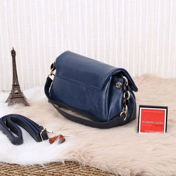 Motto Üç Gözlü Lacivert Hem Omuz Hem Yandan Asmalı Çanta