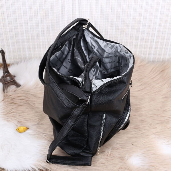 Siyah Yumuşak Deri Hem Sırt Hem Omuz Çantası