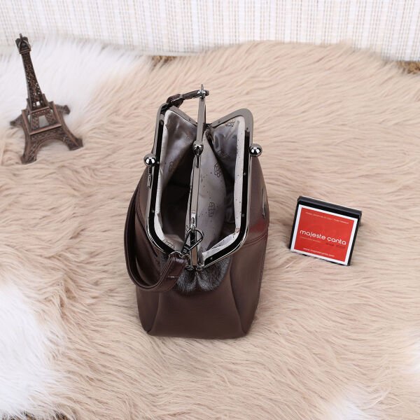 Kkahverengi Çift Gözlü Burslu Motto Çanta