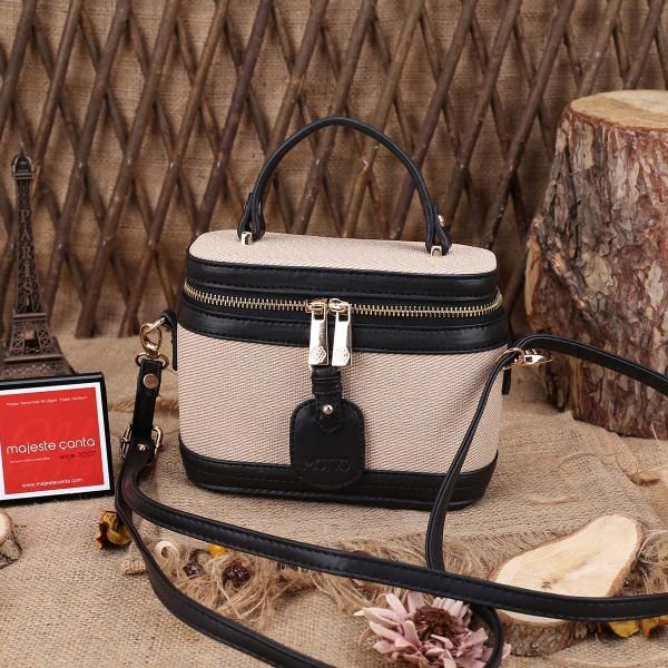 Siyah Kutu Model Yazlık Çanta