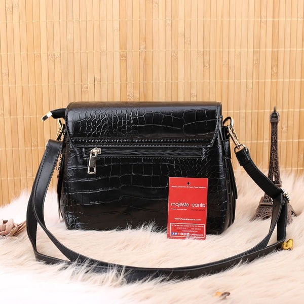 Motto Üç Gözlü Siyah Parlak Yandan Asmalı Çanta