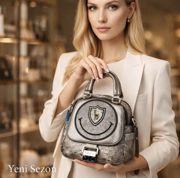 Matthew Cox Gümüş Taşlı Hem Sırt Hem Yandan Asmalı Çanta